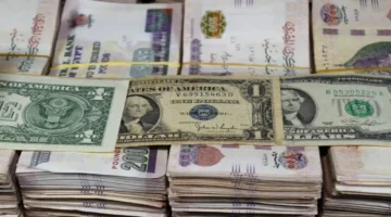 استقرار سعر الدولار مقابل الجنيه المصري في أول أيام عيد الفطر